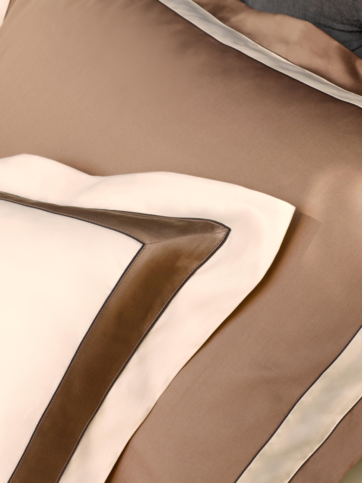 Bed linen - Abadi by Mirabel Slabbinck