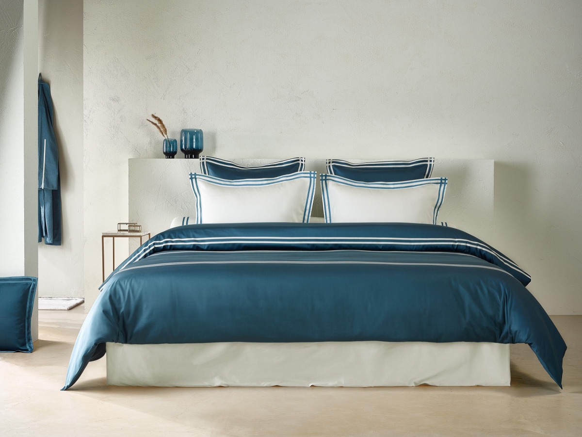 Bed linen - Corvus 1018 by Mirabel Slabbinck