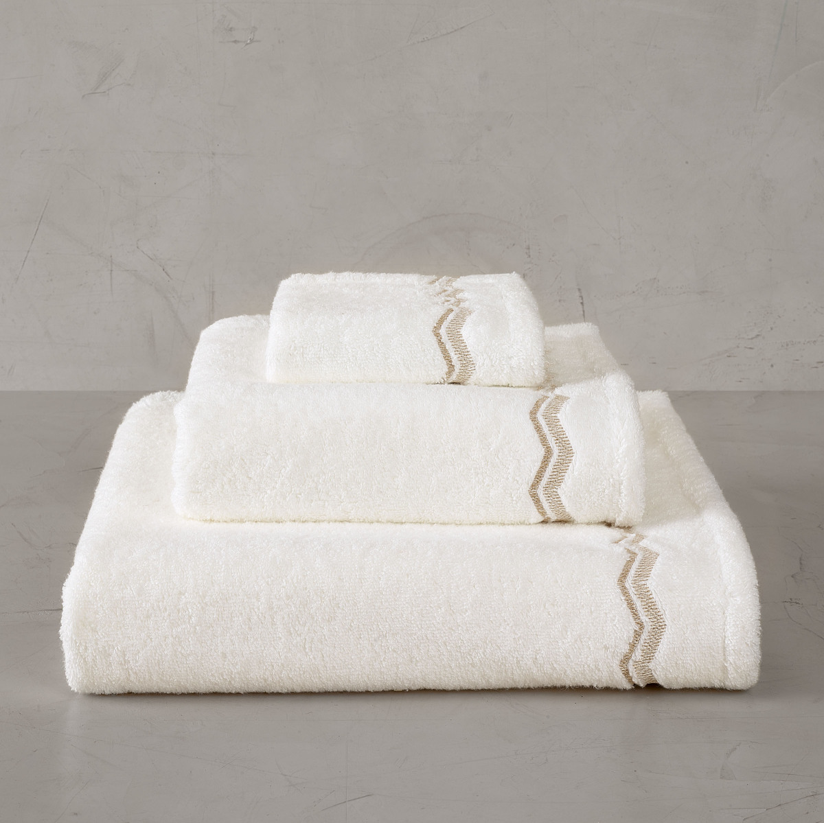 Linge de Bain - Lahira by Mirabel Slabbinck
