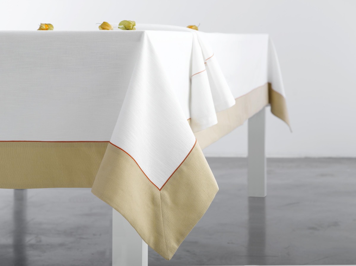Table linen - Canina by Mirabel Slabbinck