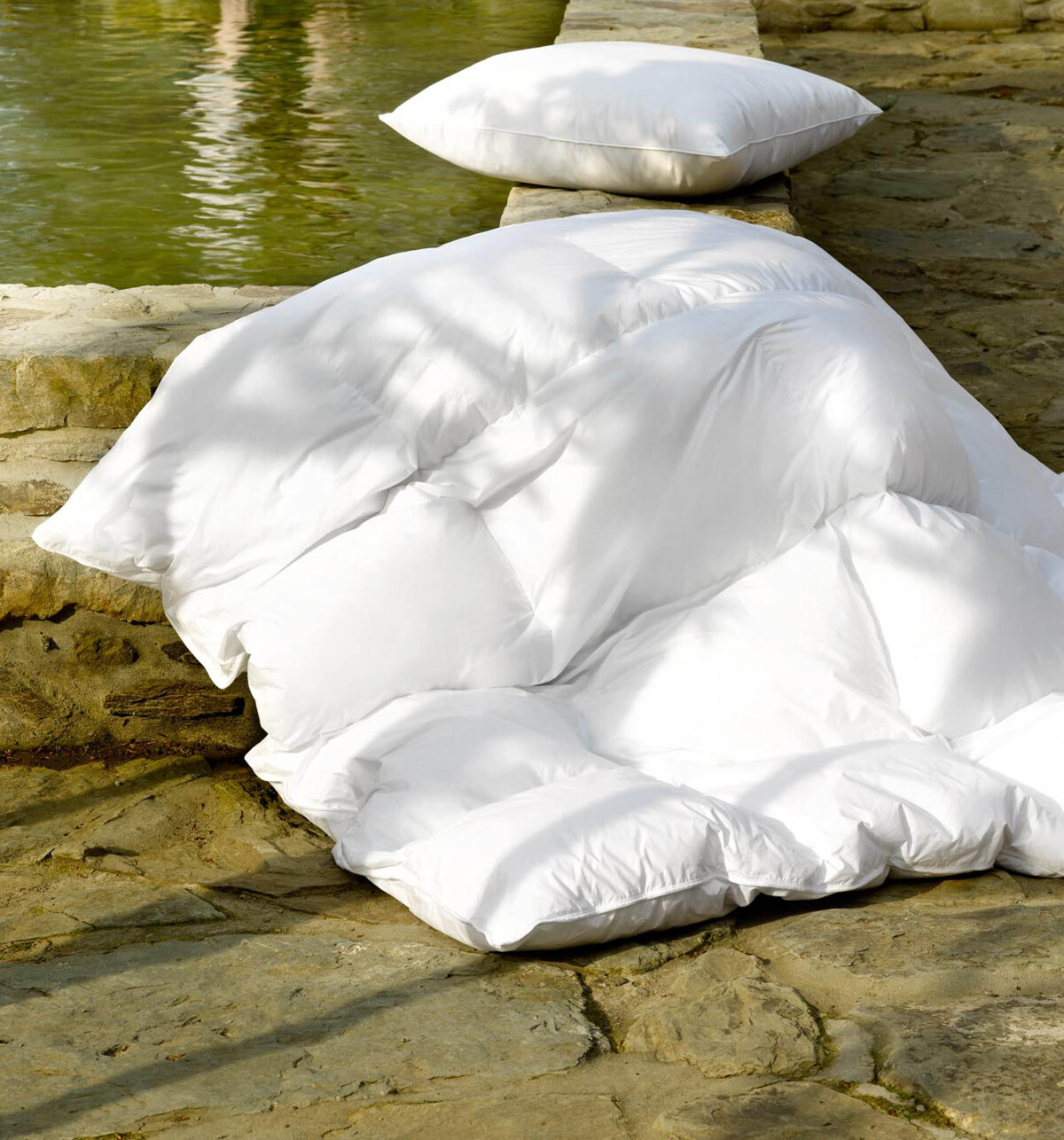 And more - Synthetic duvet cover  by Mirabel Slabbinck