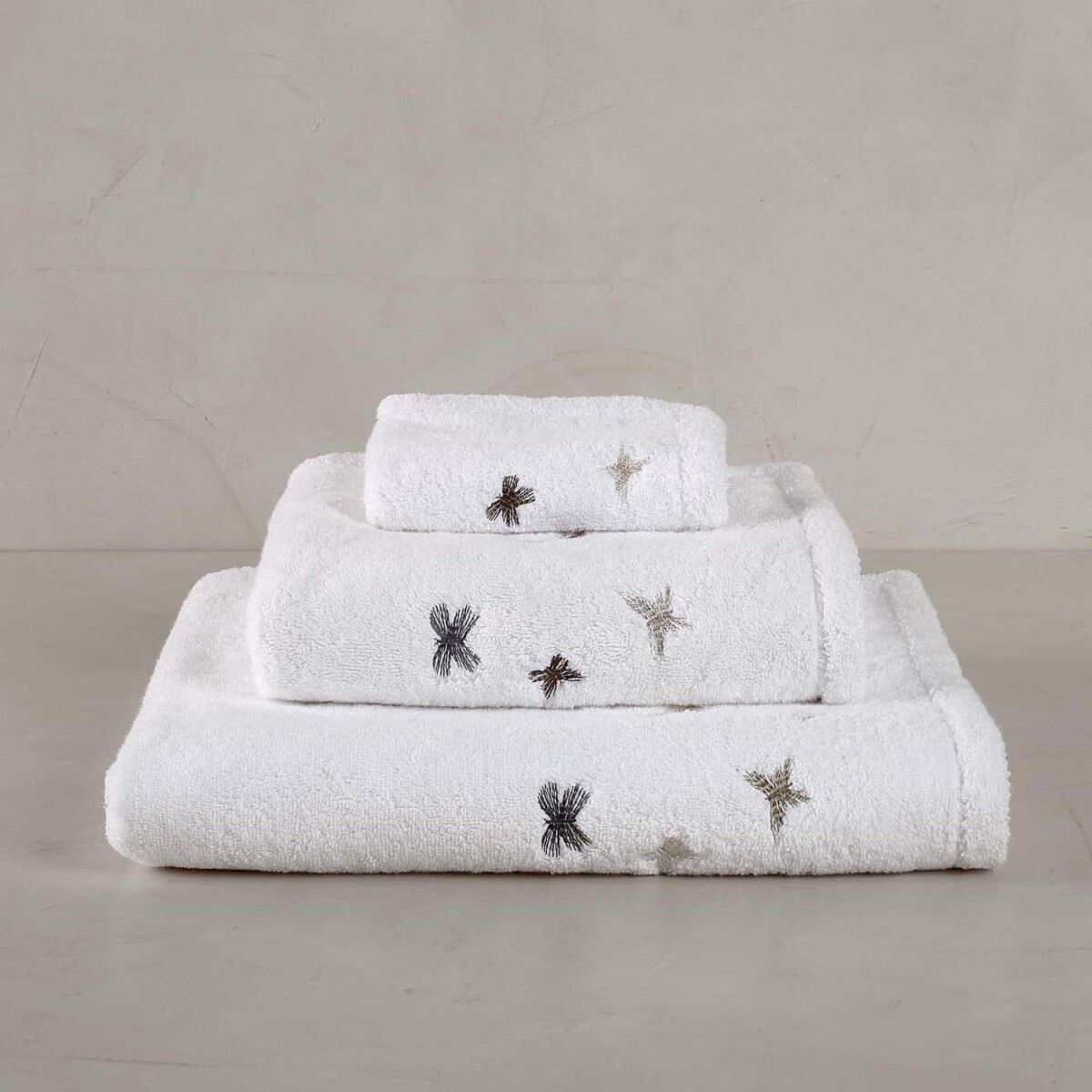 Bath linen - Shavi by Mirabel Slabbinck