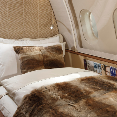 Bespoke bed, bath and table linens for private jets
